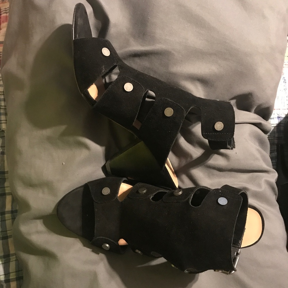 🌟Audrey Brooke high heel sandals